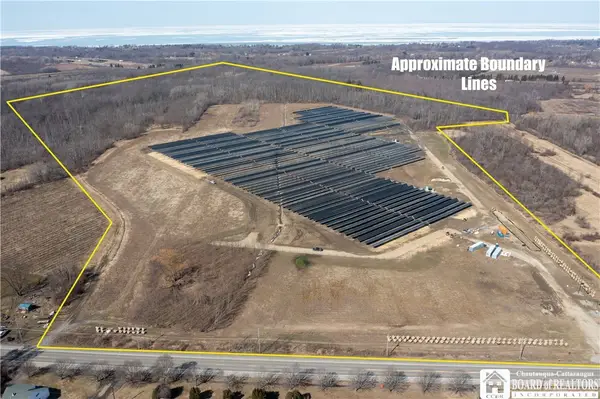 5208 W Main Road, Fredonia, NY 14063