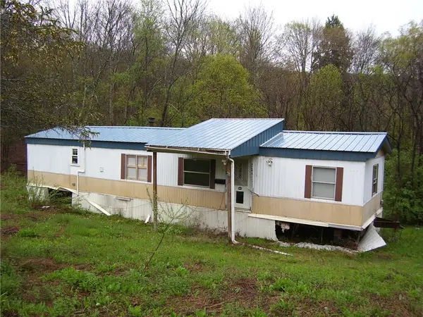 328 Whaupaunaucau Road, Norwich, NY 13815