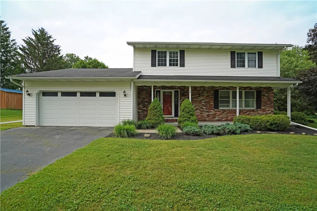 7 Hancock Drive, Horseheads, NY 14845 - Image #1