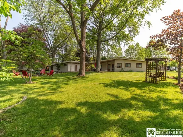 83 Pratt Avenue, Chautauqua, NY 14722