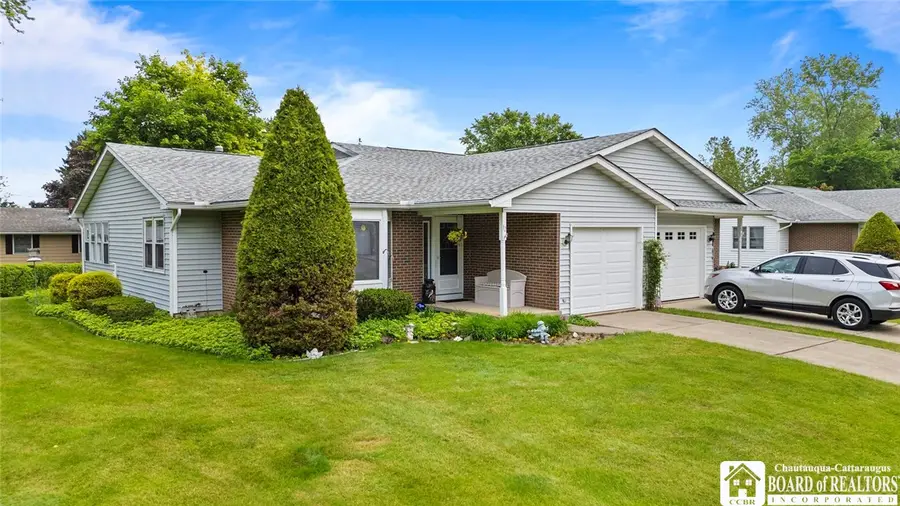 12 Ahrens Place, Fredonia, NY 14063 - Image #2