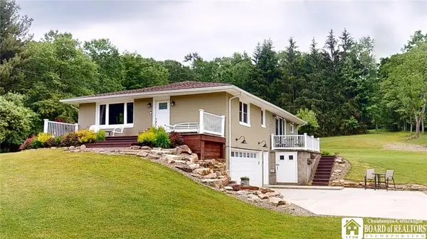 12483 Sawmill Run Road, Frewsburg, NY 14738