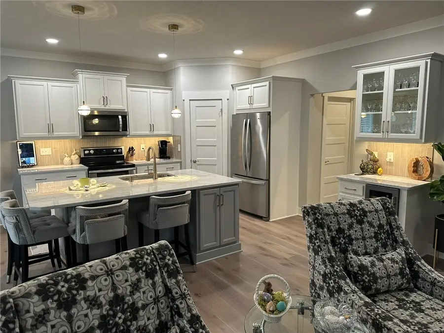 430 Whistlers Cove Lane, Rochester, NY 14612 - Image #3