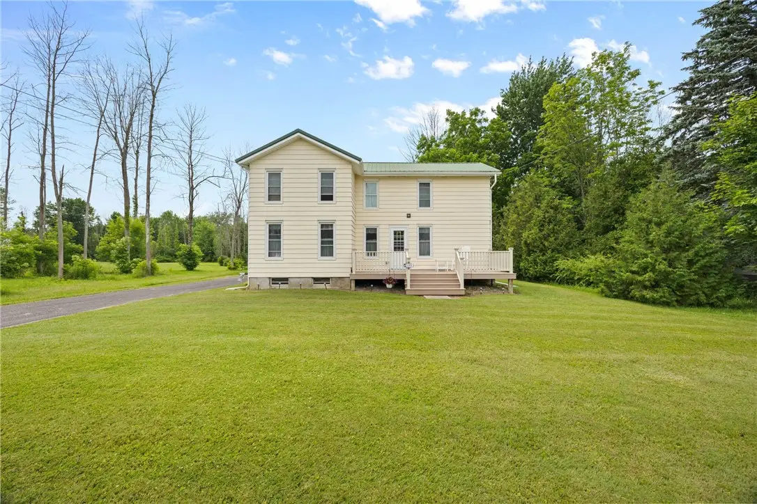5993 S Geneva Road, Sodus, NY 14551 - Image #1