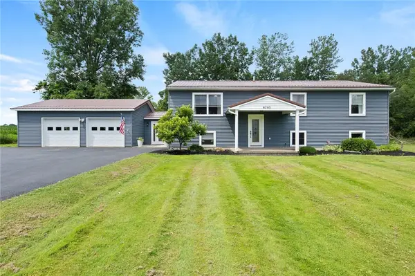 6793 E Port Bay Road, Wolcott, NY 14590