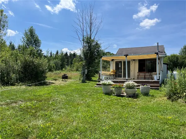 3000 Tom Campbell Road, Branchport, NY 14418