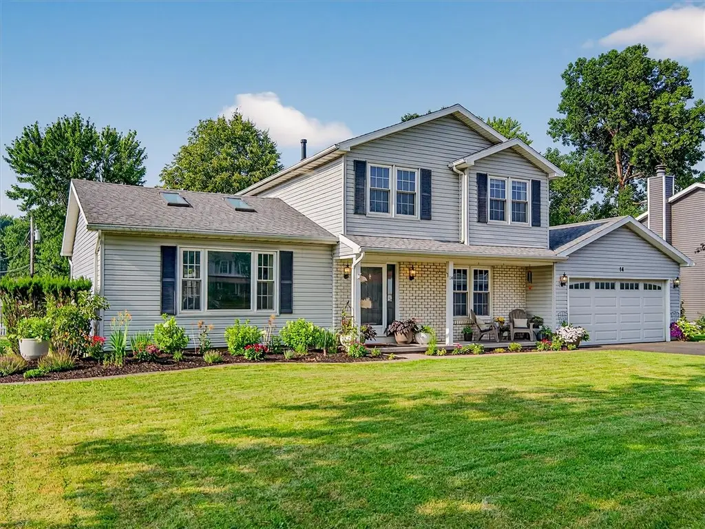 14 Sand Pebble Drive, Rochester, NY 14624 - Image #1