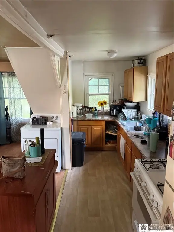 23 Gerald Avenue, Lakewood, NY 14750 - Image #3