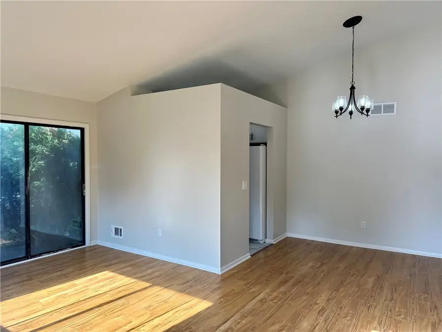 585 Eastbrooke Lane, Rochester, NY 14618 - Image #3