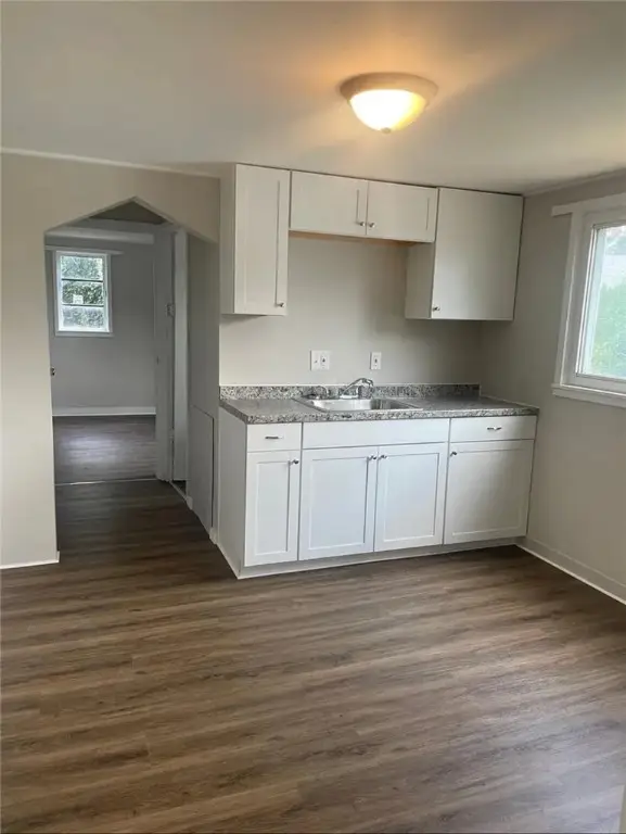 327 Webster Avenue, Rochester, NY 14609 - Image #2