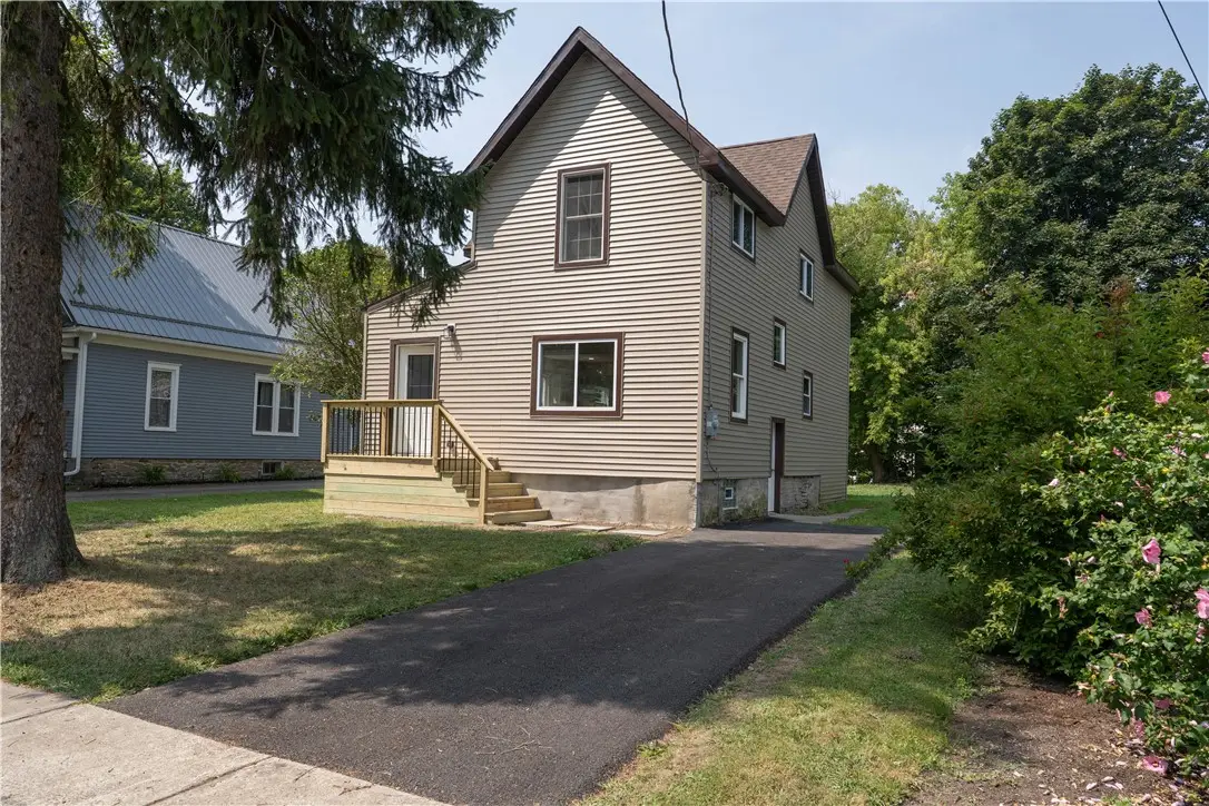 21 Benedict Street, Silver Springs, NY 14550 - Image #1