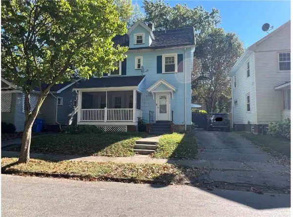 204 Salisbury St, Rochester, NY 14609