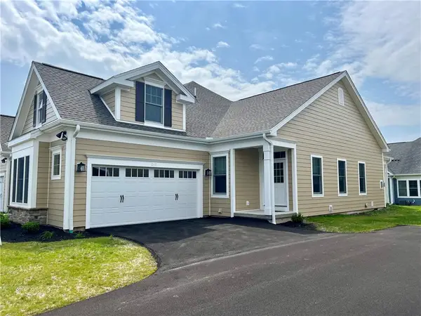 247 Bretlyn Circle, Rochester, NY 14618