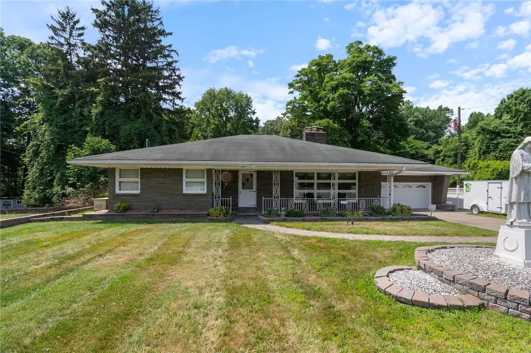 81 Tufa Glen Drive, Rochester, NY 14625 - Image #1