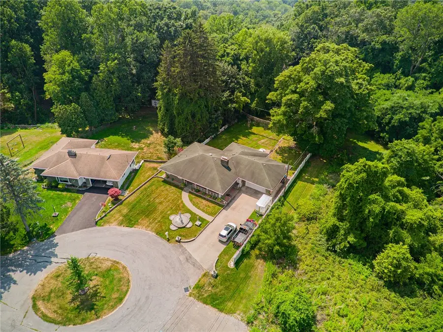 81 Tufa Glen Drive, Rochester, NY 14625 - Image #2