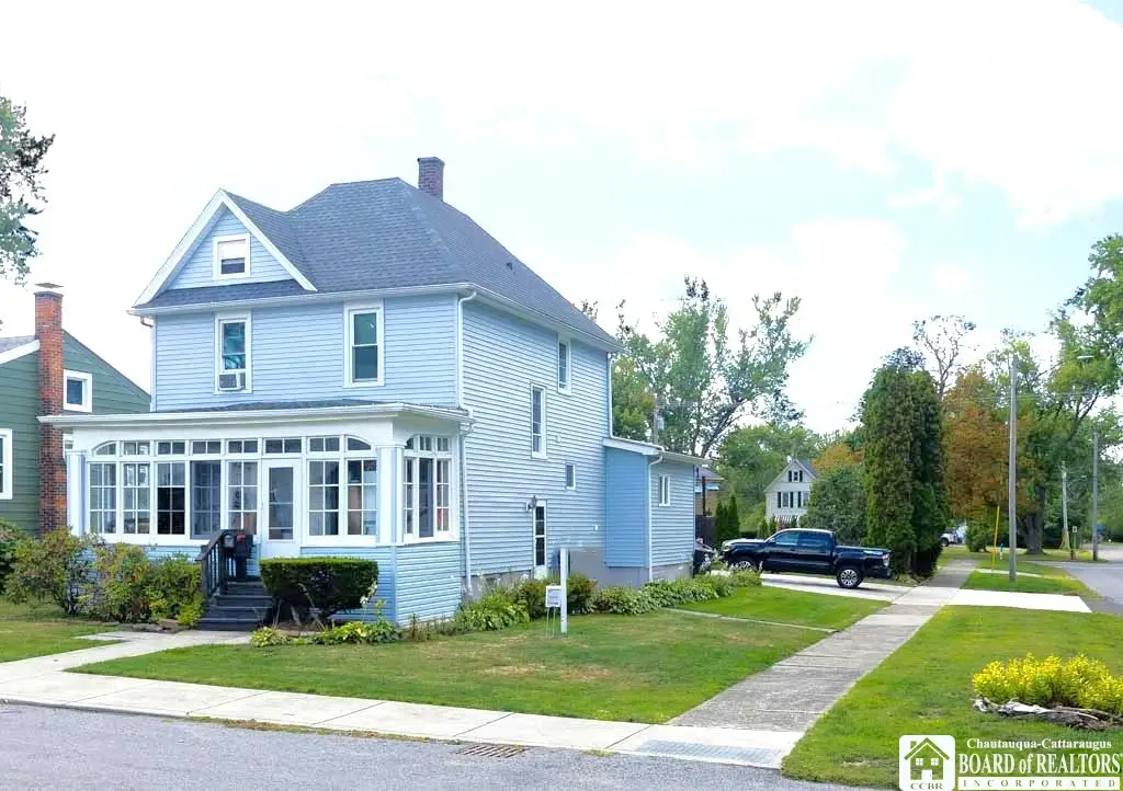 501 Mckinley Avenue, Dunkirk, NY 14048 - #1