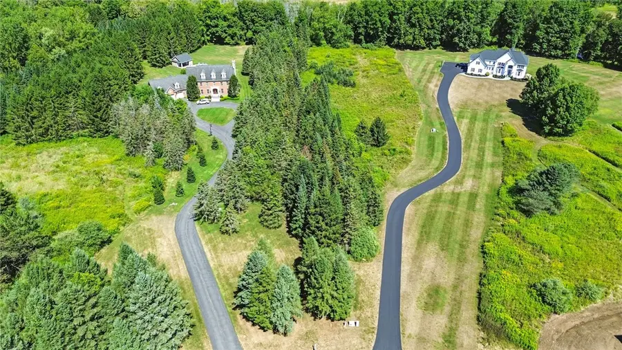 22 Holly Hi, Honeoye Falls, NY 14472 - Image #2