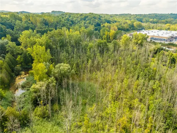 6901 Blue Cut Road, Newark, NY 14513