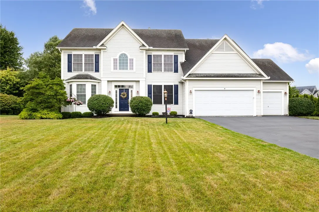 5 Leeds Circle, Pittsford, NY 14534 - Image #1