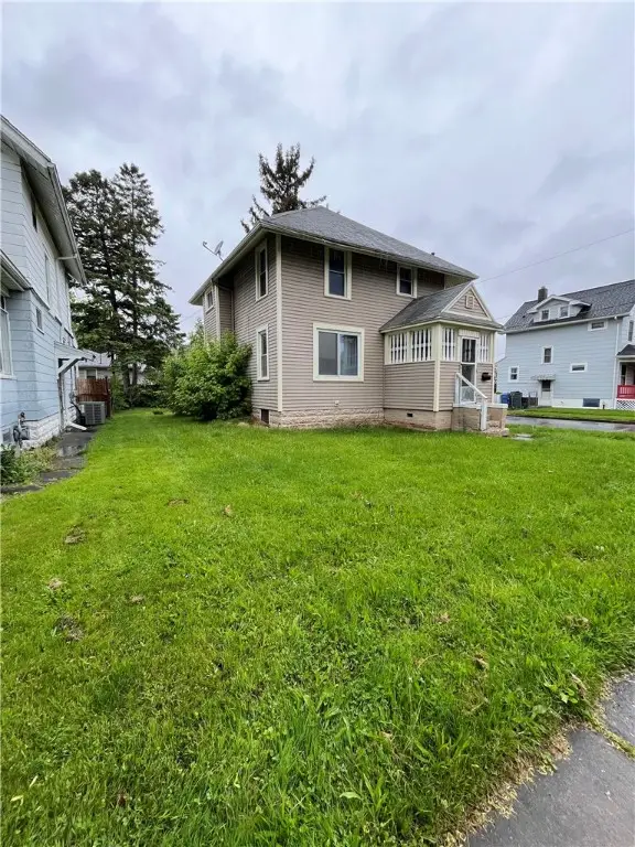 87 Sunset Street, Rochester, NY 14606 - Image #2