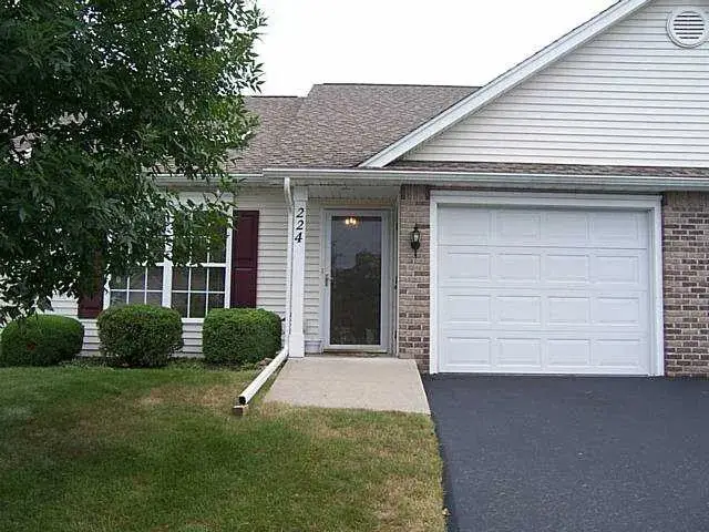 224 Rayfield Circle, Webster, NY 14580 - Image #1