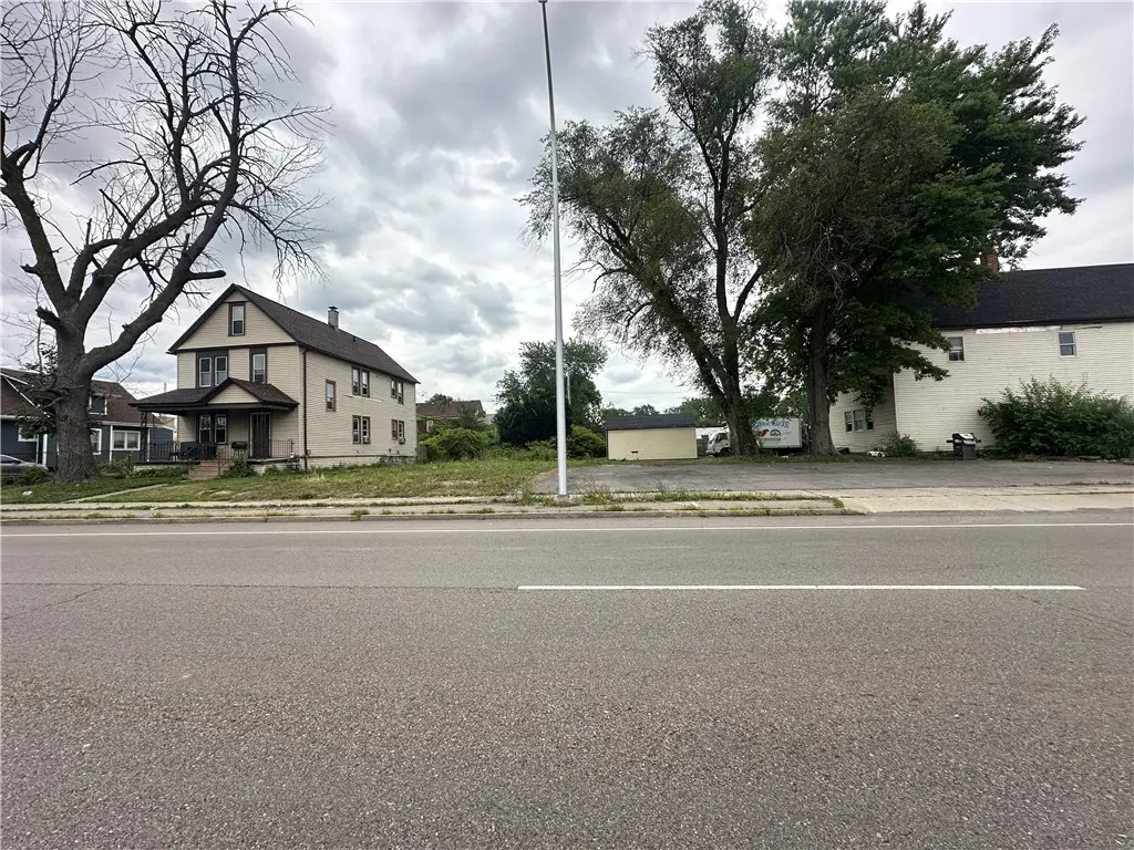 417 Bailey Avenue, Buffalo, NY 14210 - Image #1