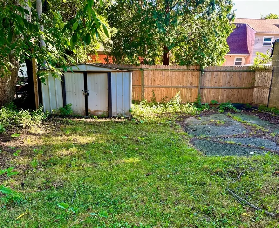 209 Curtis Street, Rochester, NY 14606 - Image #2