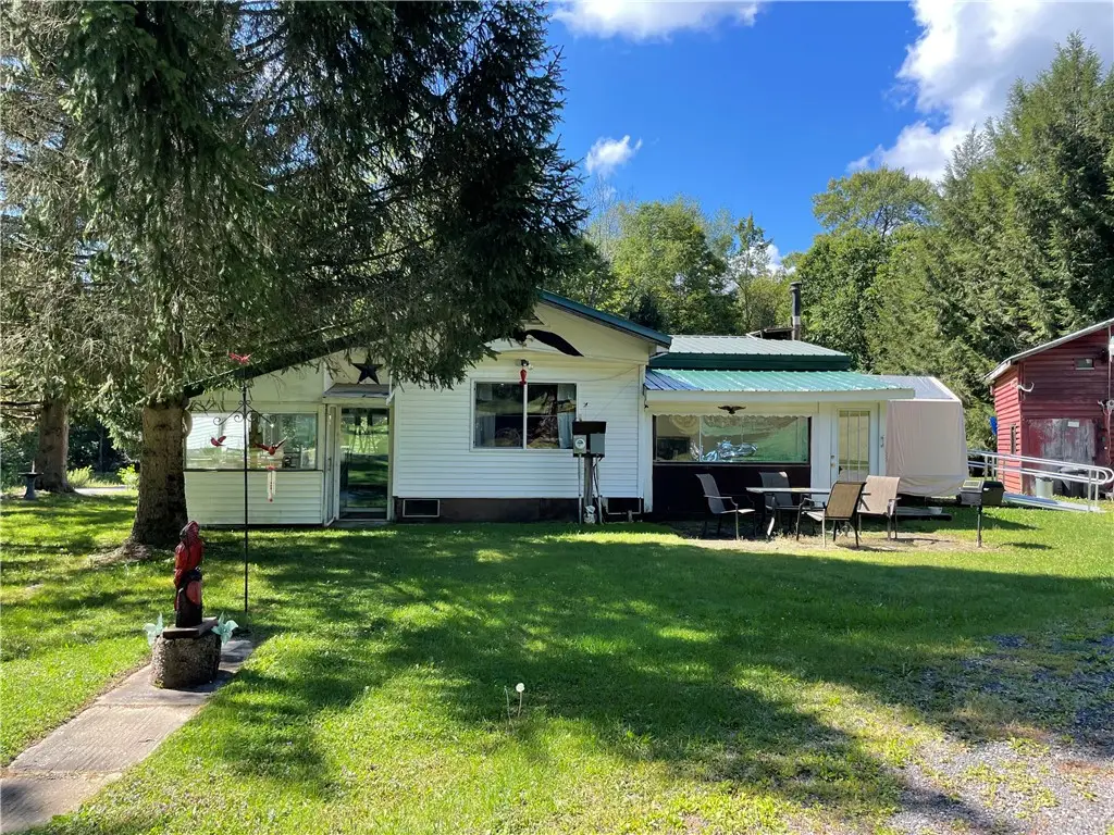 139 Curncross Road, Smyrna, NY 13464 - Image #1