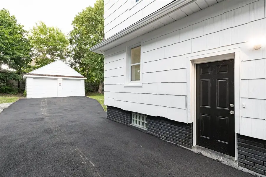 62 Curtis Street, Rochester, NY 14606 - Image #3