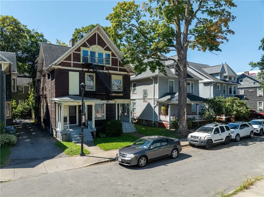 33-35-37 Buena Place, Rochester, NY 14607 - Image #3
