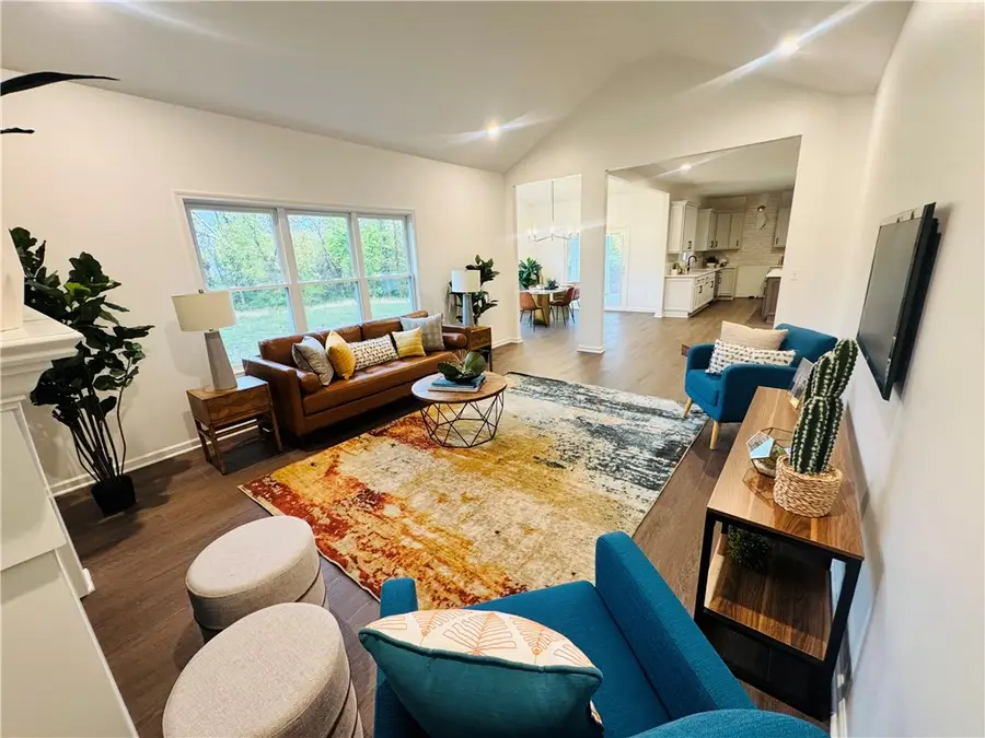 1548 Osburn Ln Lane, Farmington, NY 14425 - Image #3