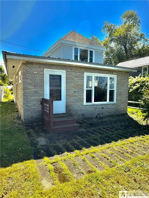 4400 W Fairmount Avenue, Lakewood, NY 14750