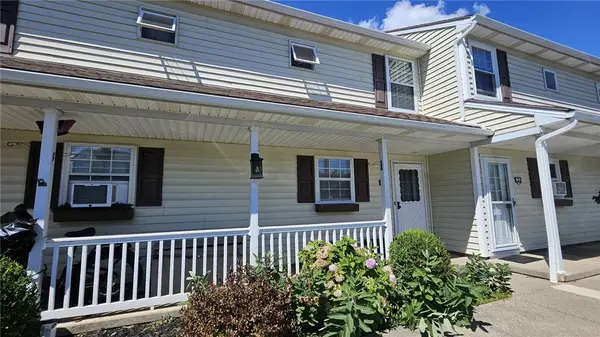 3300 State Route 364 Road #5B, Canandaigua, NY 14424