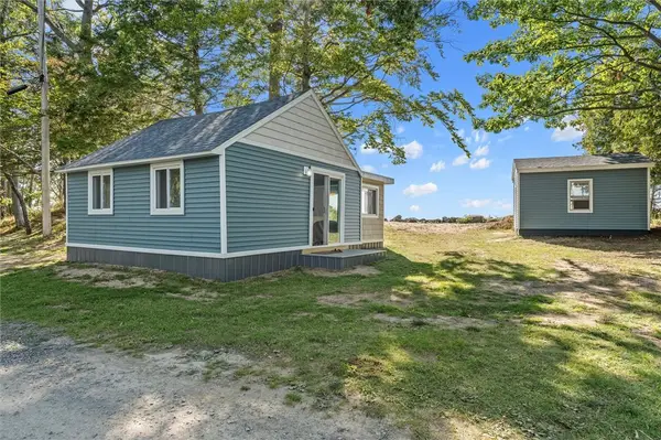 81 N Rainbow Shores Road, Pulaski, NY 13142