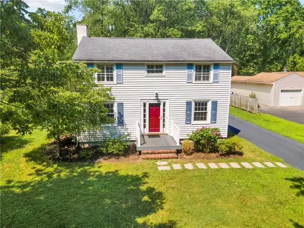 949 Gaywood Lane, Webster, NY 14580