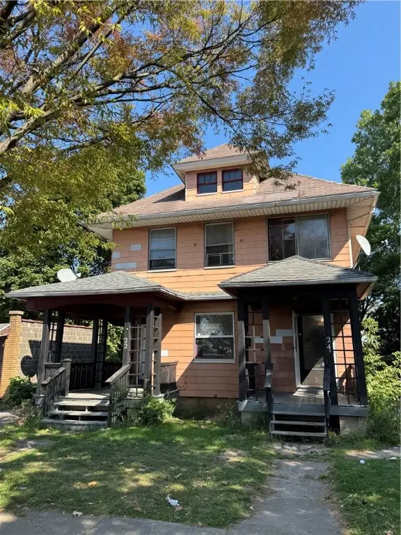 22 Gardiner Avenue, Rochester, NY 14611