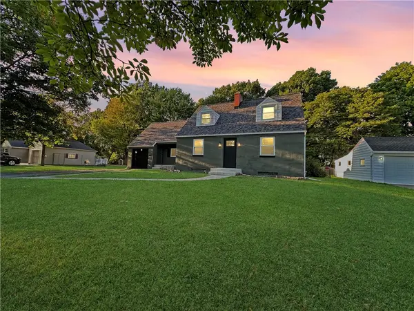 22 Lynda Lane, Rochester, NY 14624