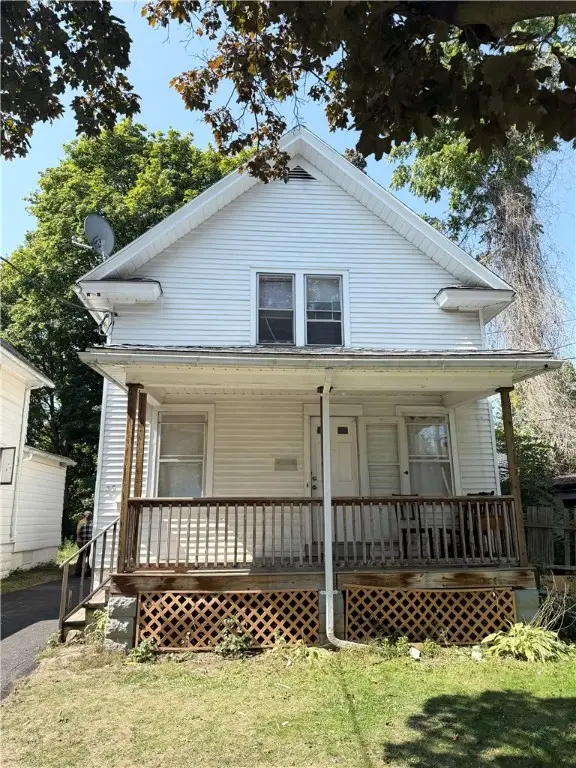 89 Curlew Street, Rochester, NY 14606