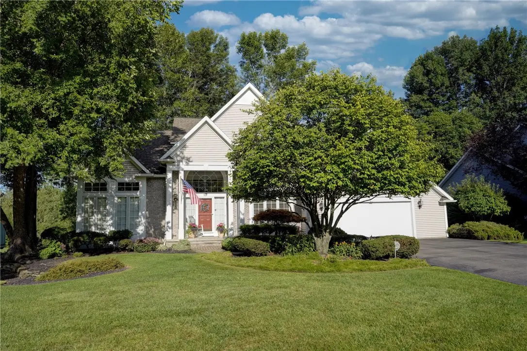 19 Pewter Rock, Webster, NY 14580 - Image #1