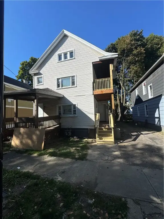 140 Glendale Park, Rochester, NY 14613