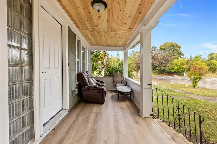 249 Burrows Street, Rochester, NY 14606 - Image #3