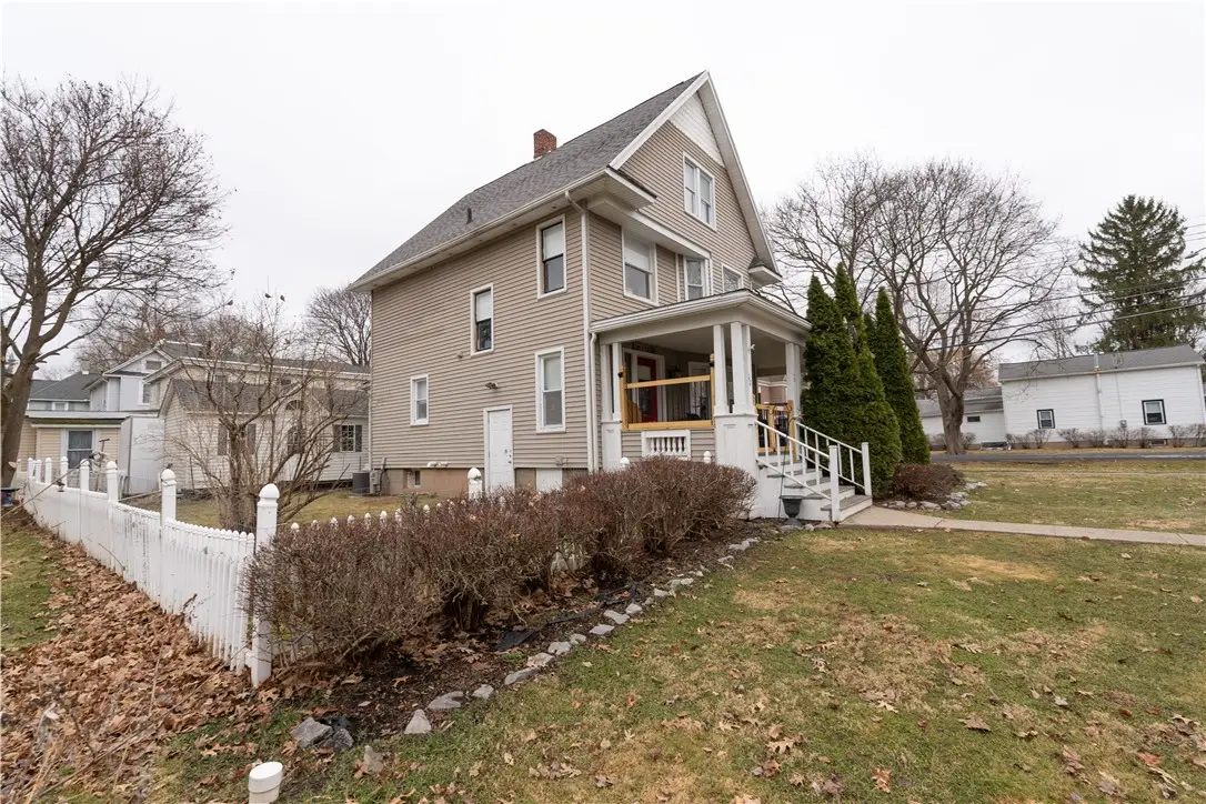 20 W Elisha Street, Waterloo, NY 13165 - Image #1