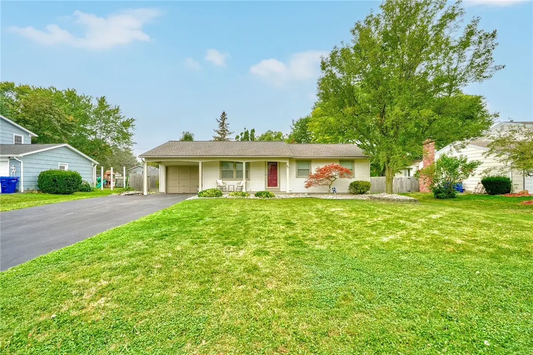 67 Stallion Circle, Rochester, NY 14626 - Image #1