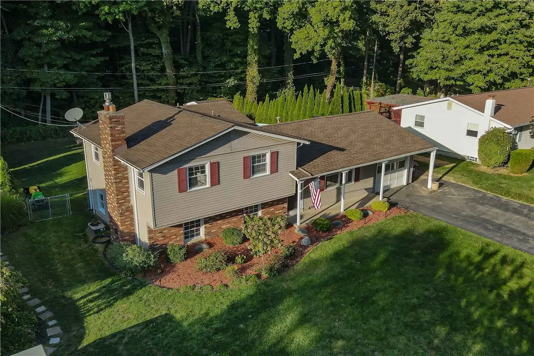 287 Marblehead Drive, Rochester, NY 14615 - Image #1