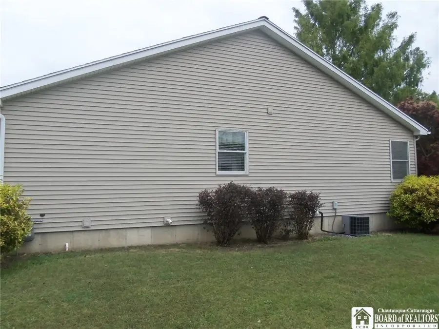 5 Pleasant Avenue, Fredonia, NY 14063 - Image #3