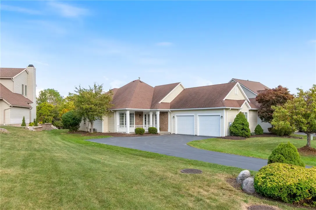 4916 Bramblewood Trail, Canandaigua, NY 14424 - Image #1