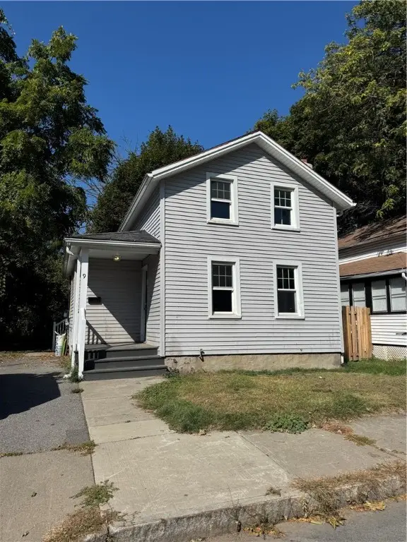 9 Straub Street, Rochester, NY 14613