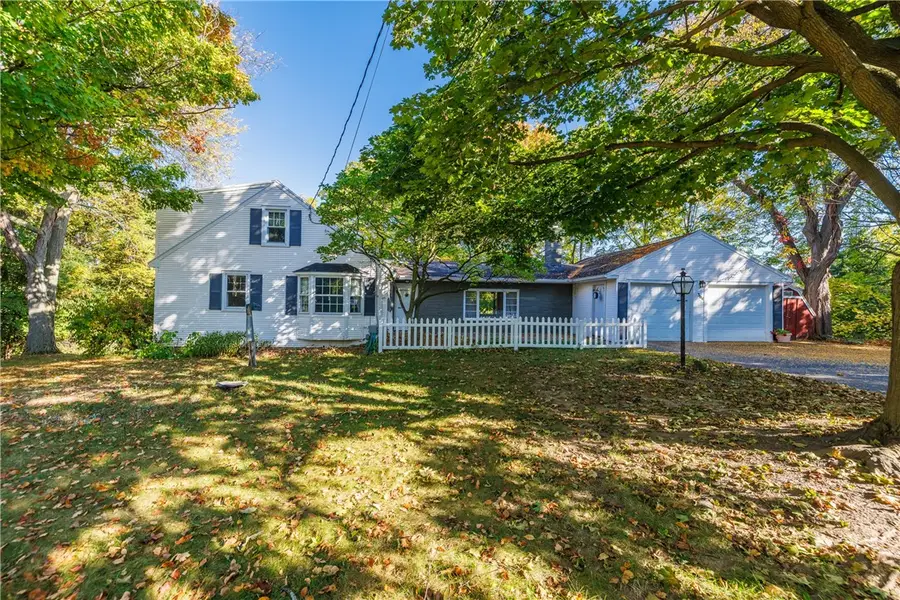 364 Stone Road, Pittsford, NY 14534 - Image #2