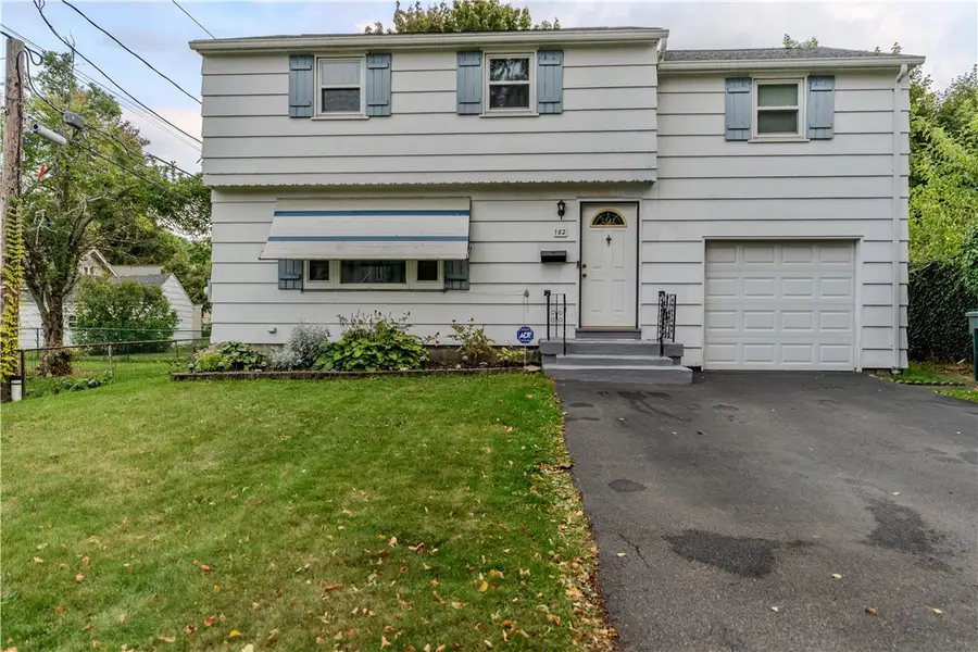 182 Chesterfield Drive, Rochester, NY 14612 - Image #2