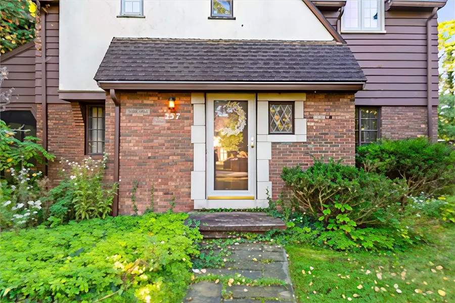 257 Avalon Drive, Rochester, NY 14618 - Image #2